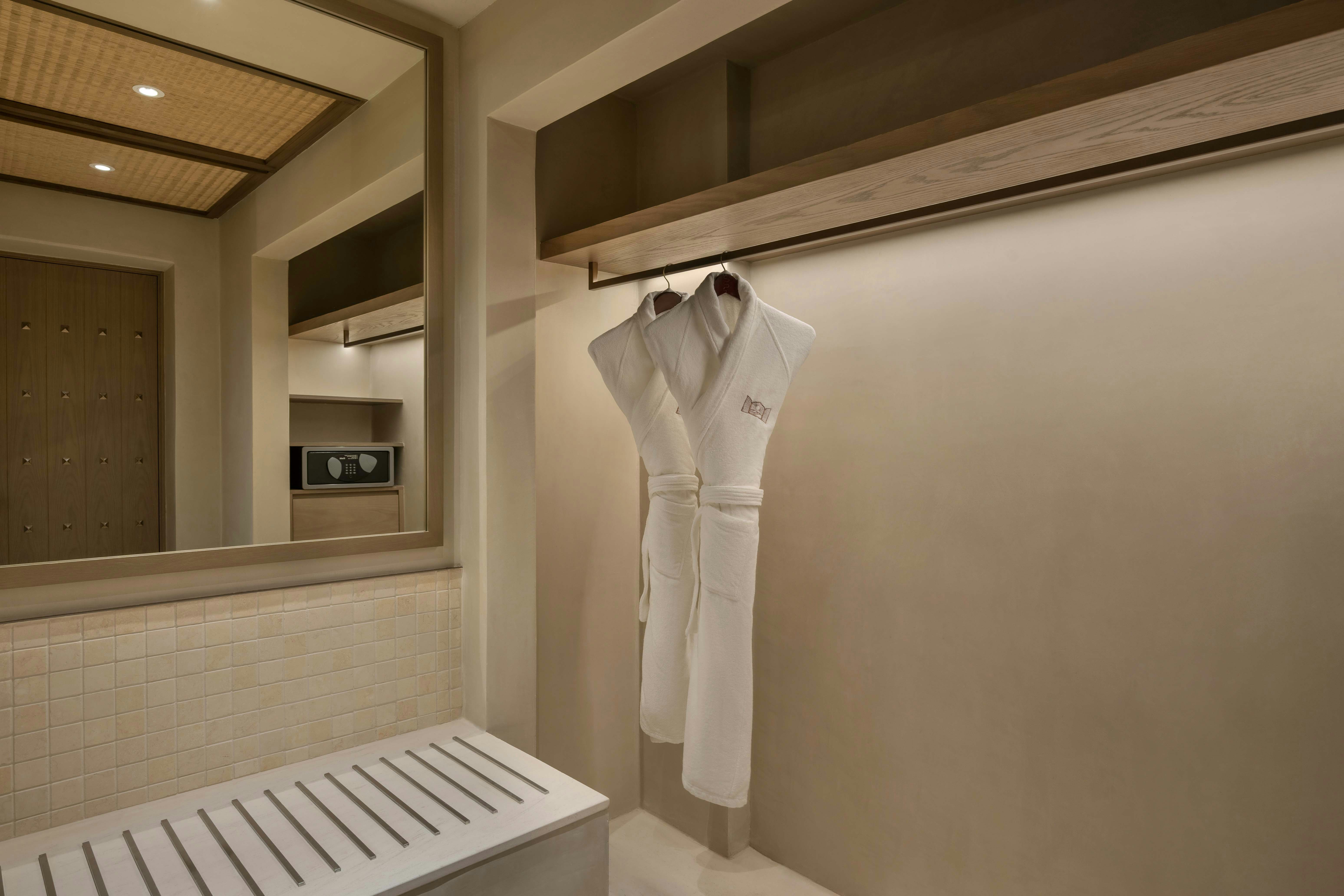 Bab Al Shams Desert Resort and Spa 46/50