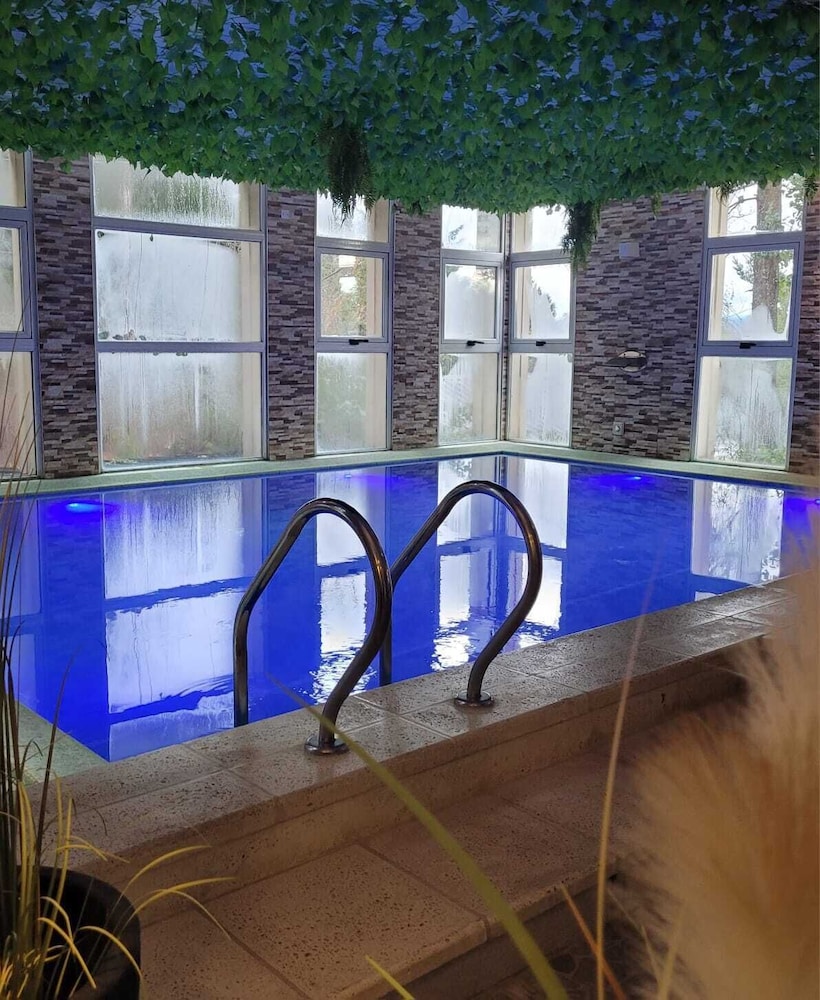 Boutique Hotel And Cabanas Bosque de Nahuel 40/78