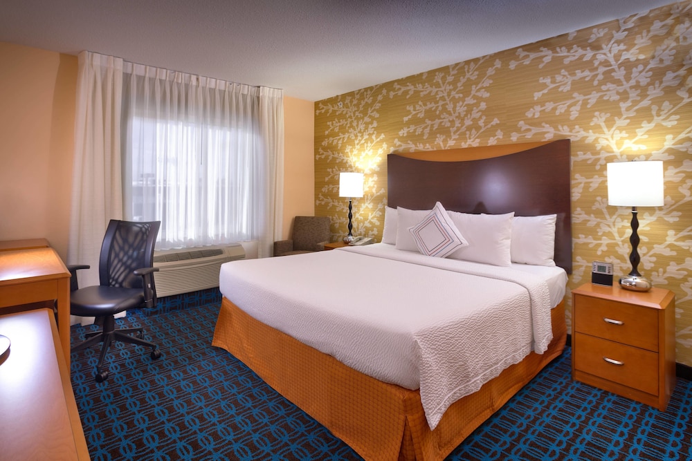Fairfield Inn Suites Gillette 4/24