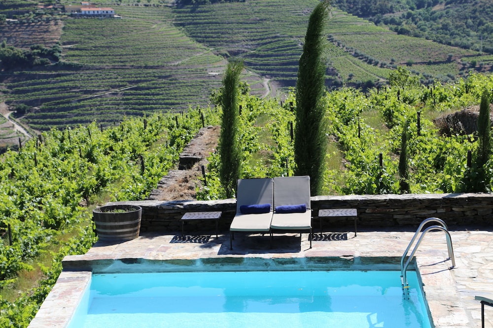 Quinta Nova Luxury Winery House 33/65
