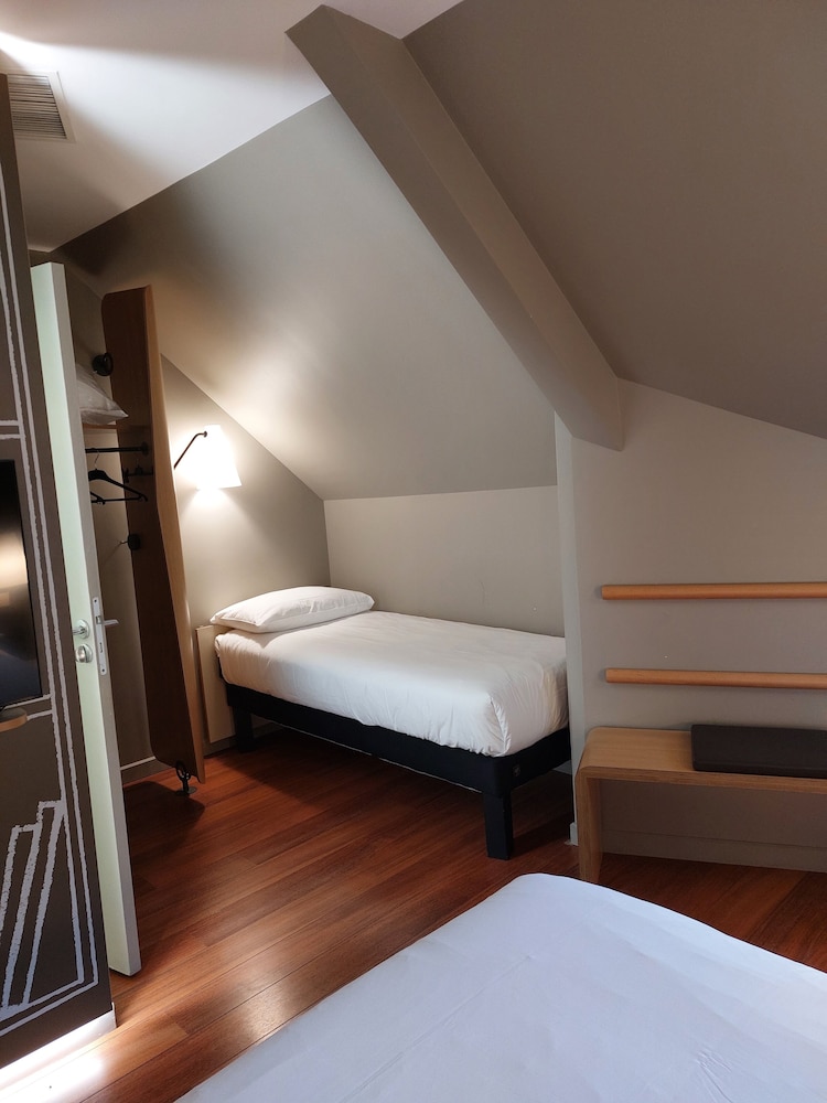Ibis Besancon Centre Ville 29/71