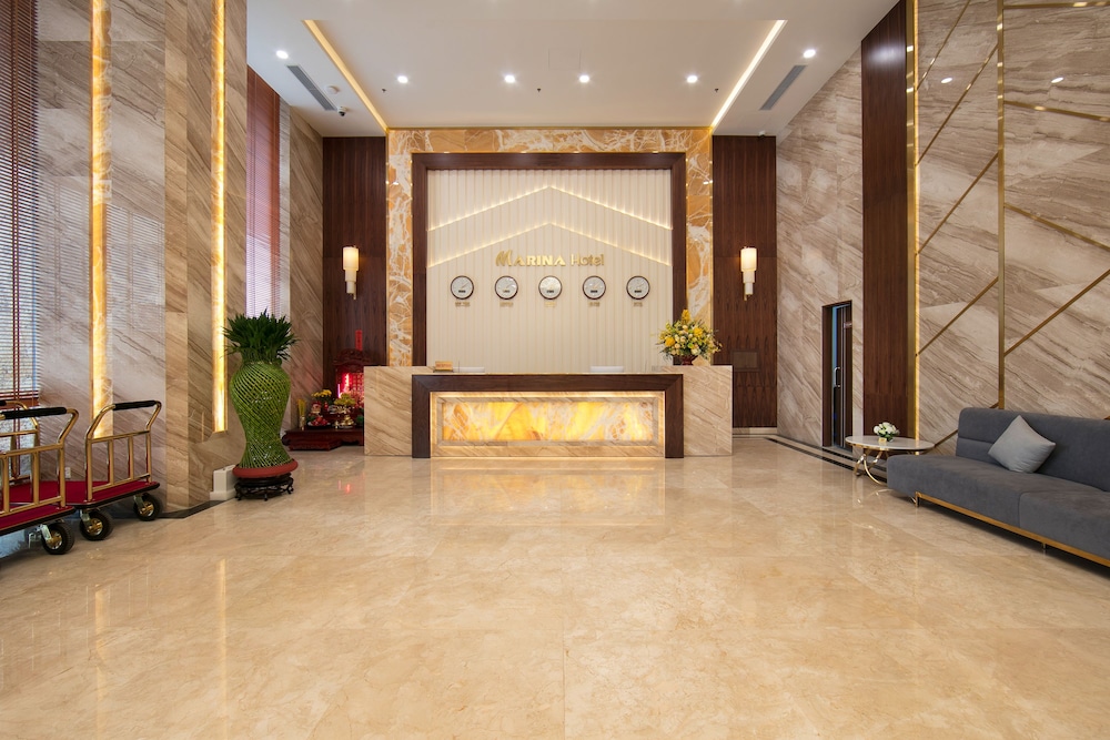 Ha Long Marina Hotel 2/32