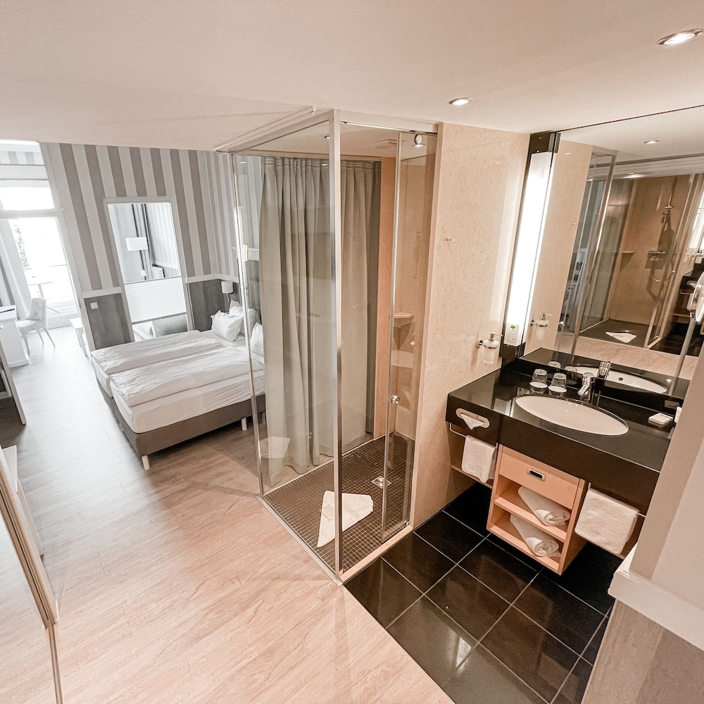 Hotel Vier Jahreszeiten Zingst 34/70