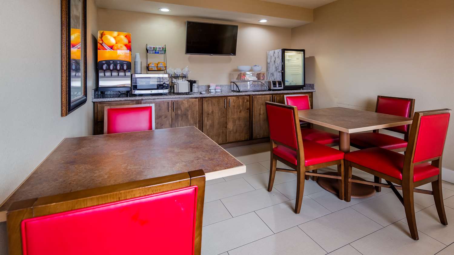 Surestay Hotel By Best Western Tupelo North 24/28
