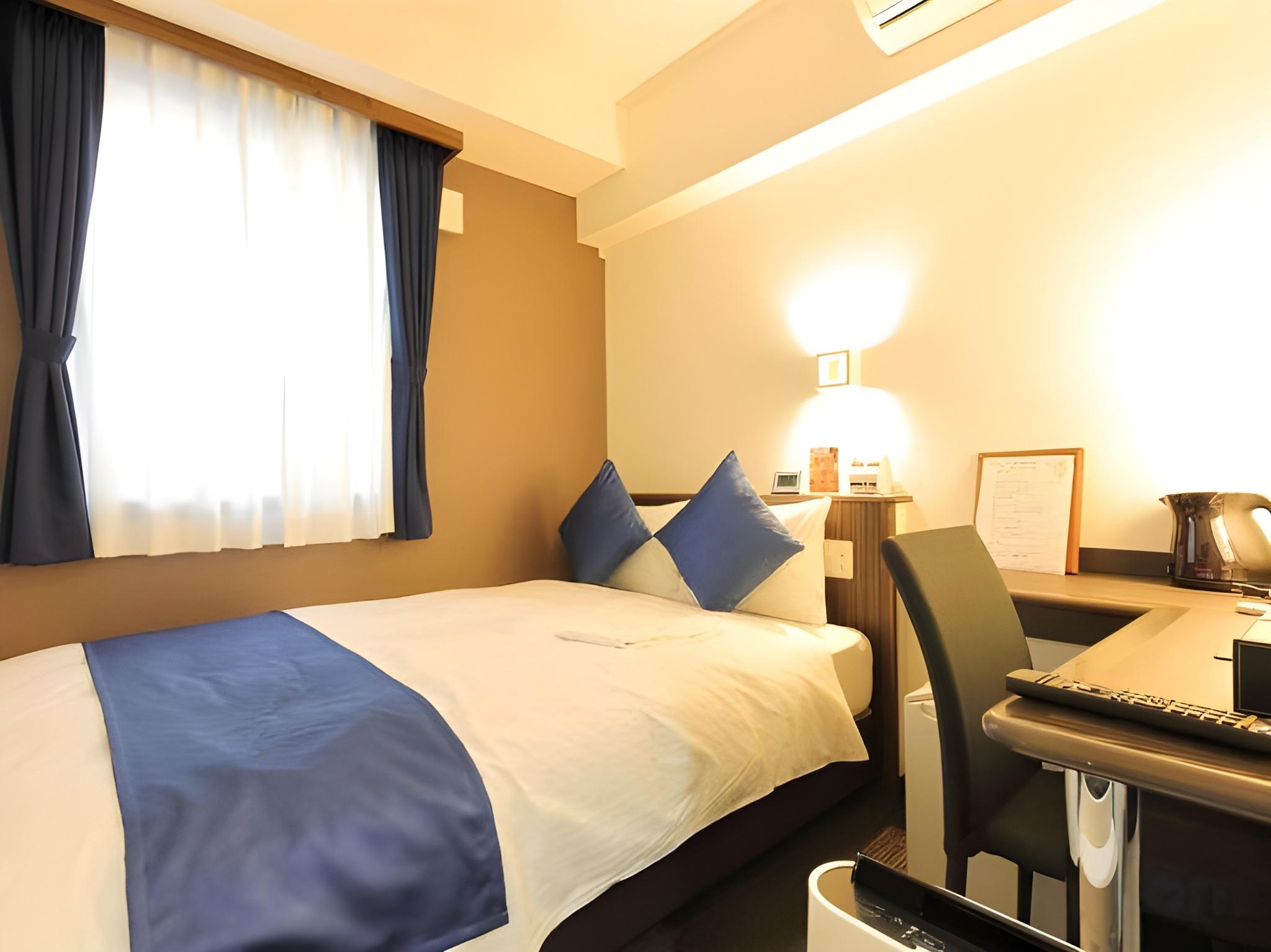 Semi Room, Standard, Semi Double Bed