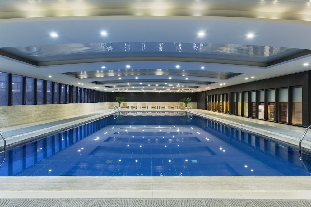 Holiday Inn Aqua City 58/76
