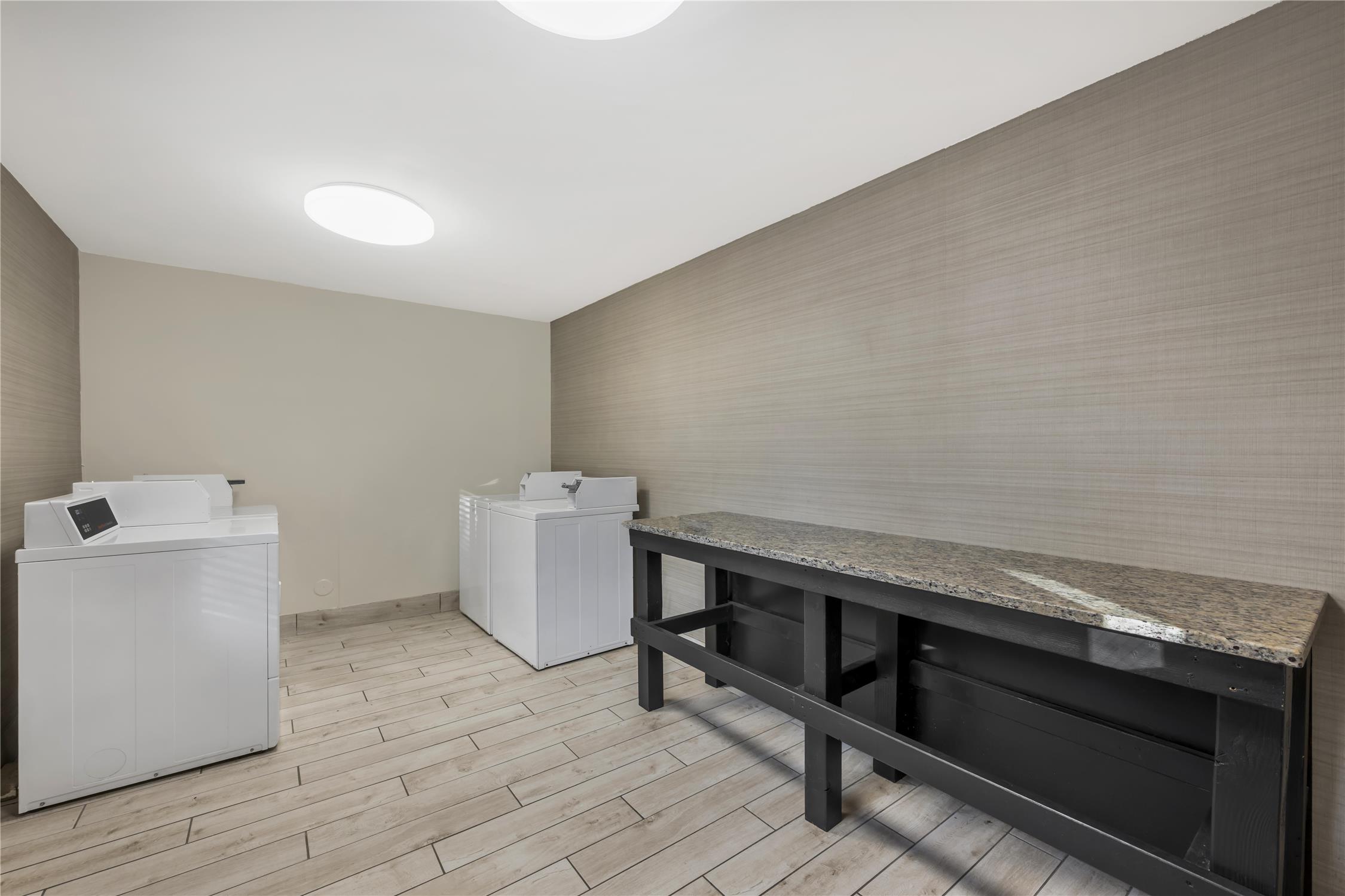 Best Western Port Columbus 45/45