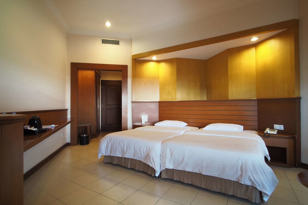 Hotel Niagara Parapat 8/22