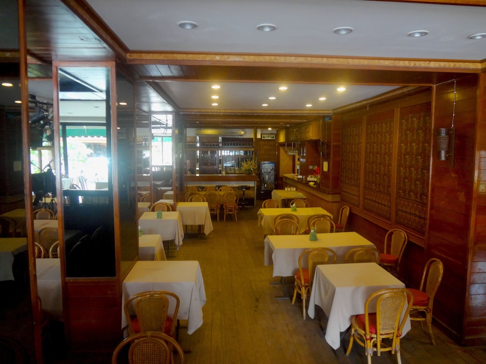 Baiyoke Chalet 50/64