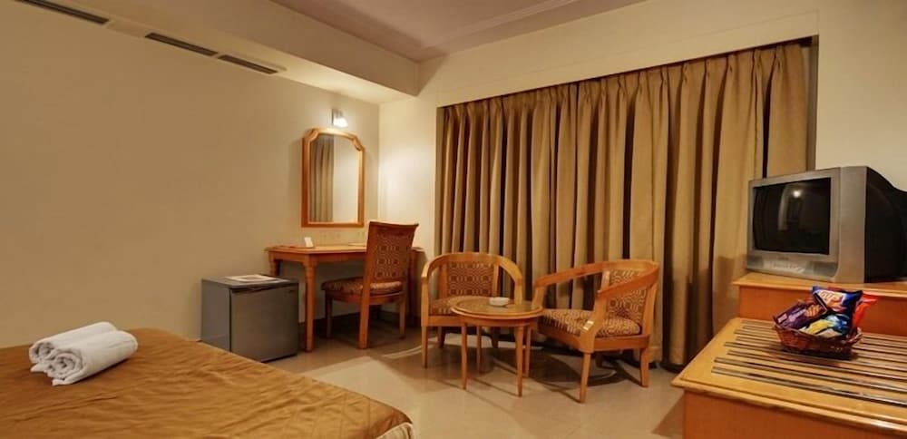 Hotel Kanchandeep 23/38