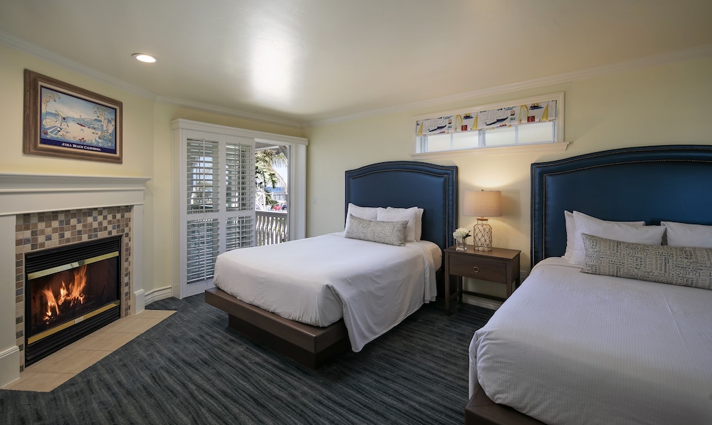 Private, Superior, Deluxe, Suite, 2 Queen Beds, Ocean View, Sofa