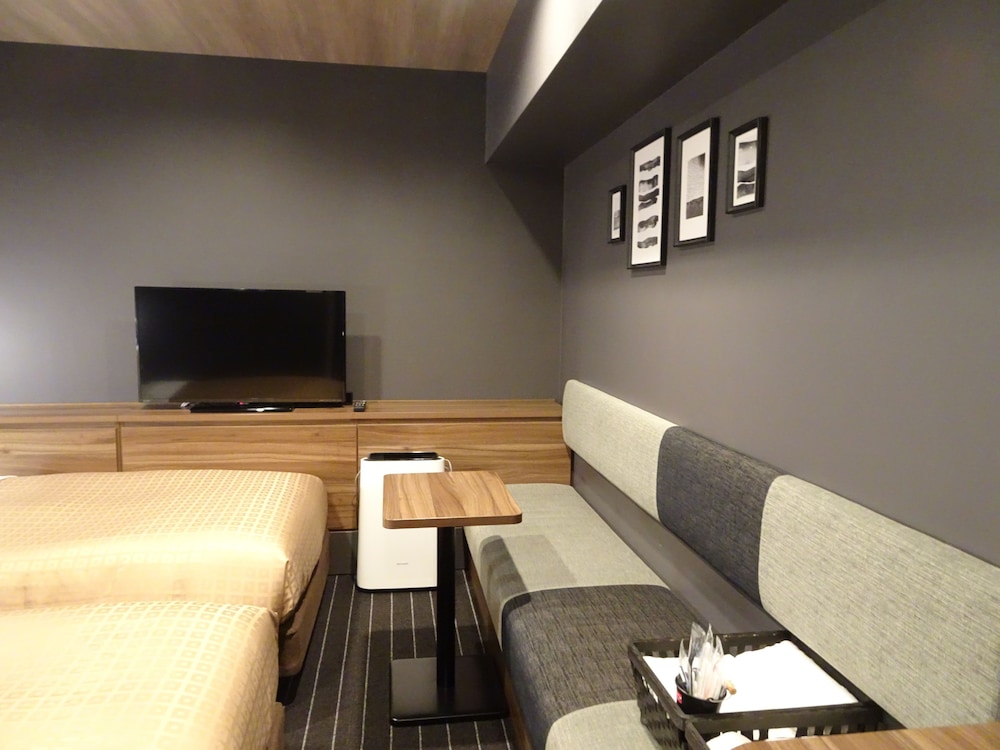 Sotetsu Fresa Inn Nihombashi-Kayabacho 41/45