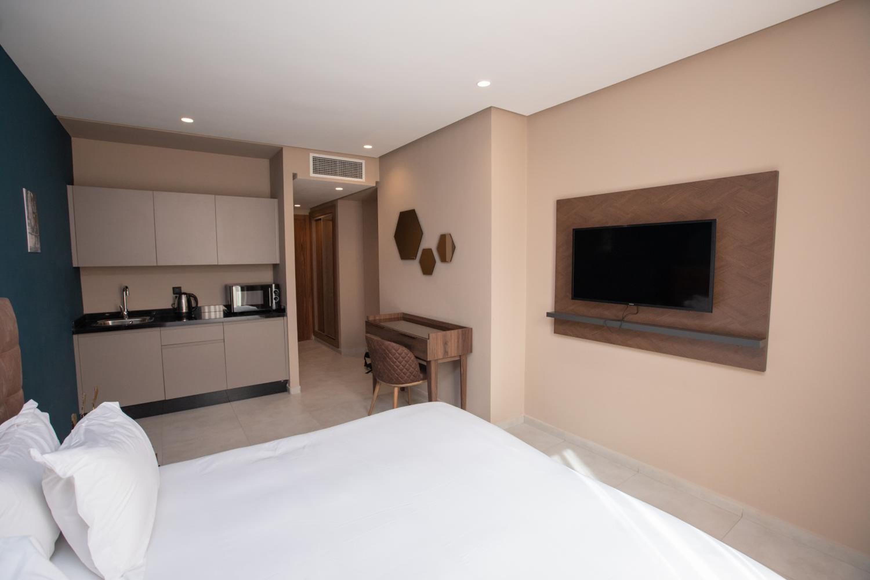 Address Hotel 19/50