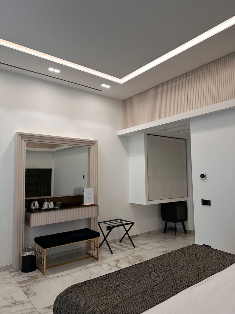 Maison Tritone 63/77