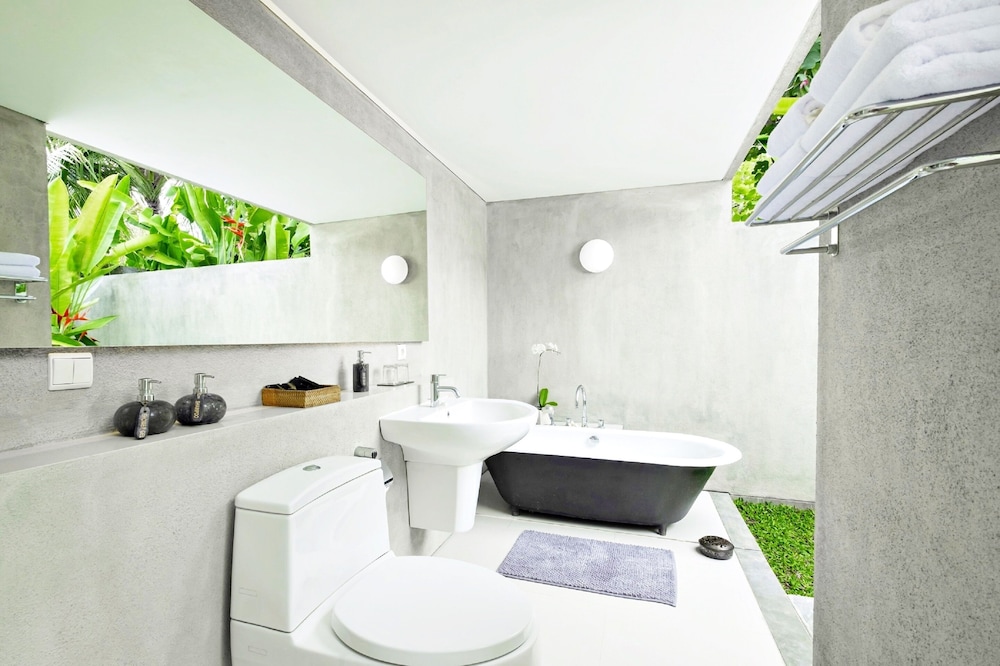 Mayaloka Villas Seminyak 76/76