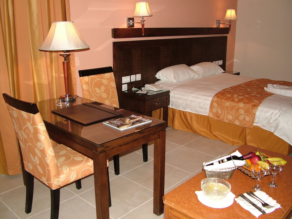 Dead Sea Spa 51/64