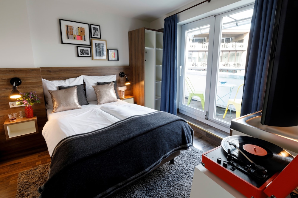 Koncept Hotel Zum Kostbaren Blut 13/42