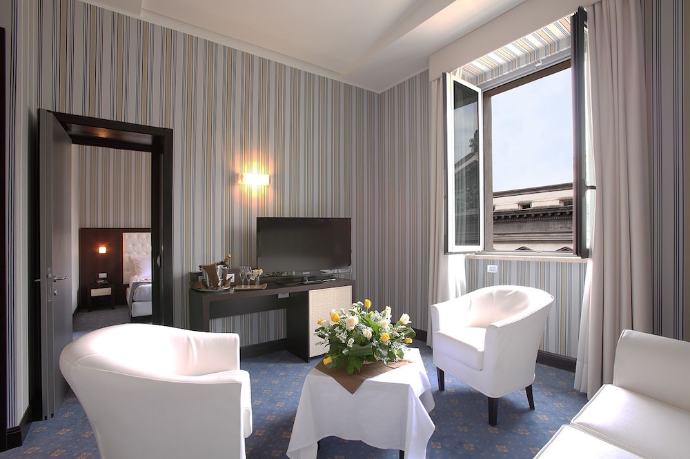 Hotel Naples 45/71