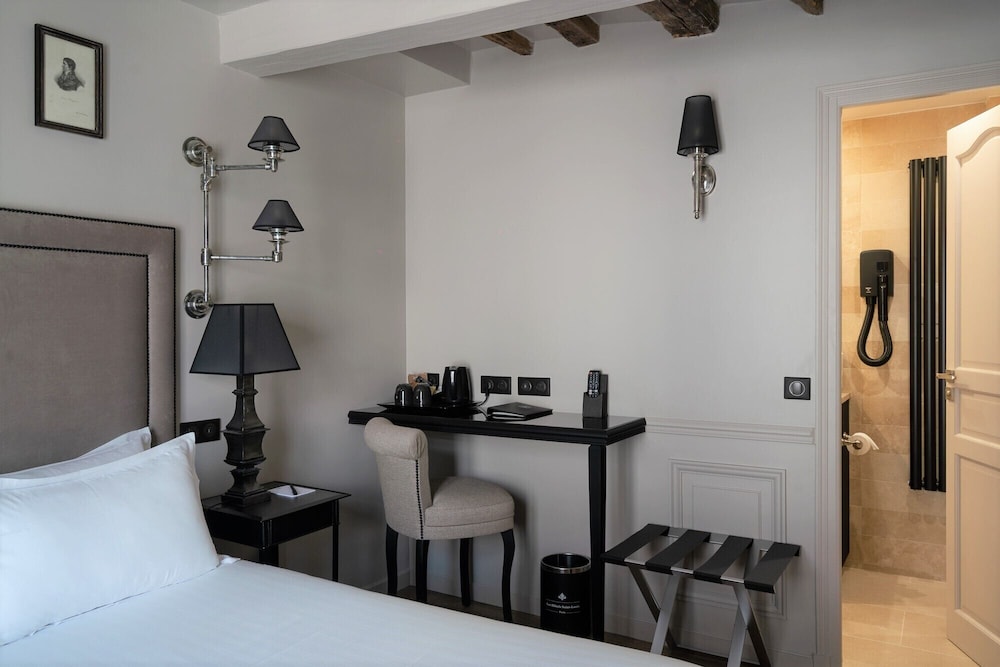 Hotel Saint Louis En L Isle 37/64