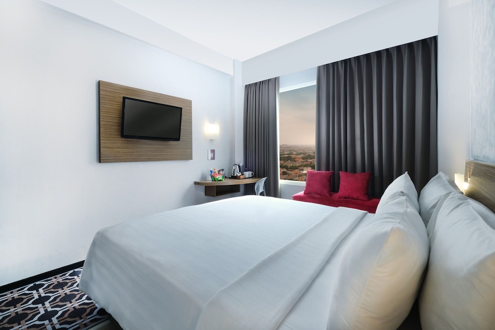 Deluxe Premier Room