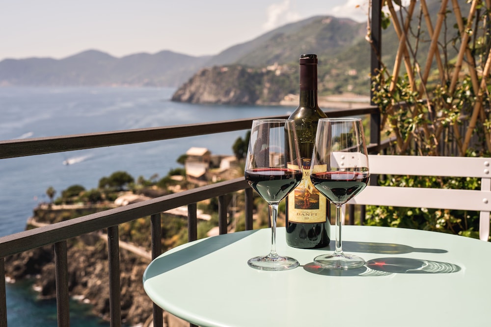 Il Sogno di Manarola by The First 44/50