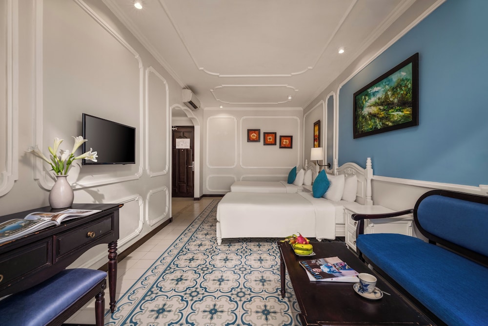 Hoi An Rosemary Boutique Hotel And Spa 25/50