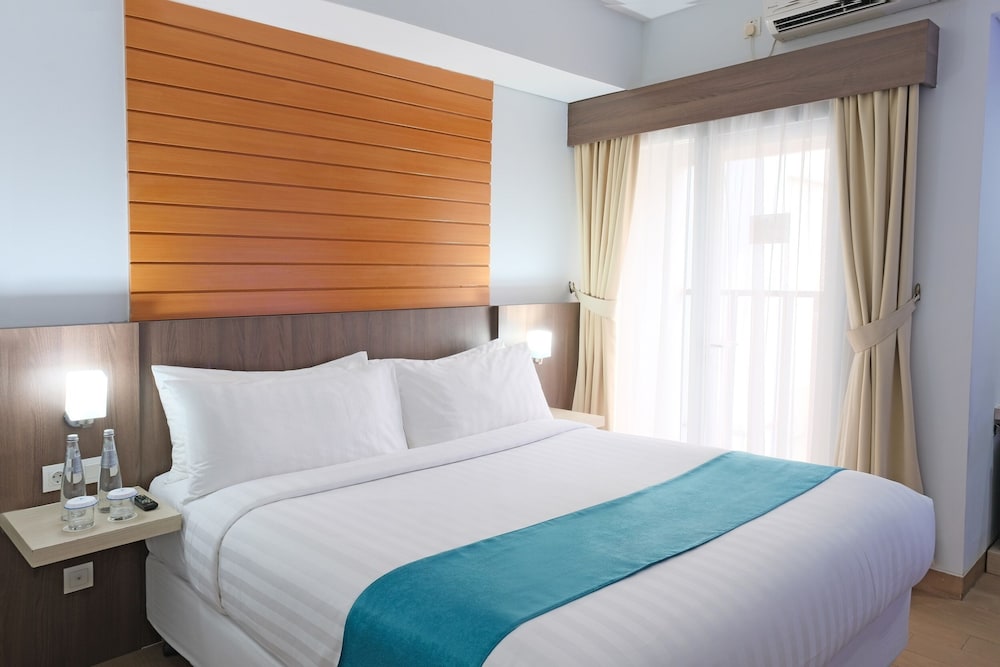 Vega Hotel Gading Serpong 22/65