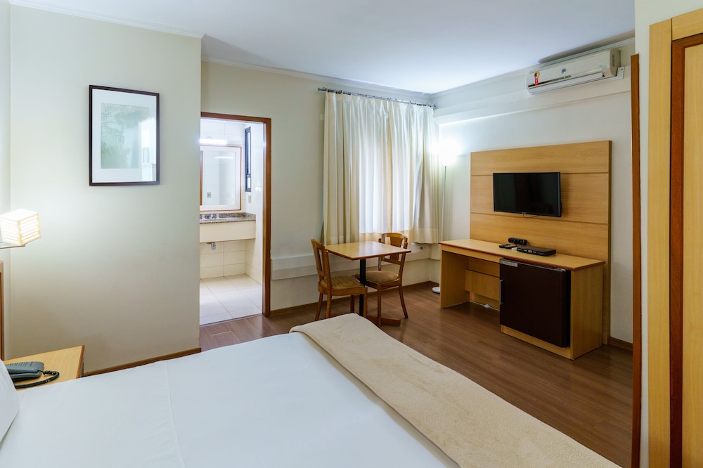 Suite, Double Bed, Hotel Augusta Boulevard 3/9