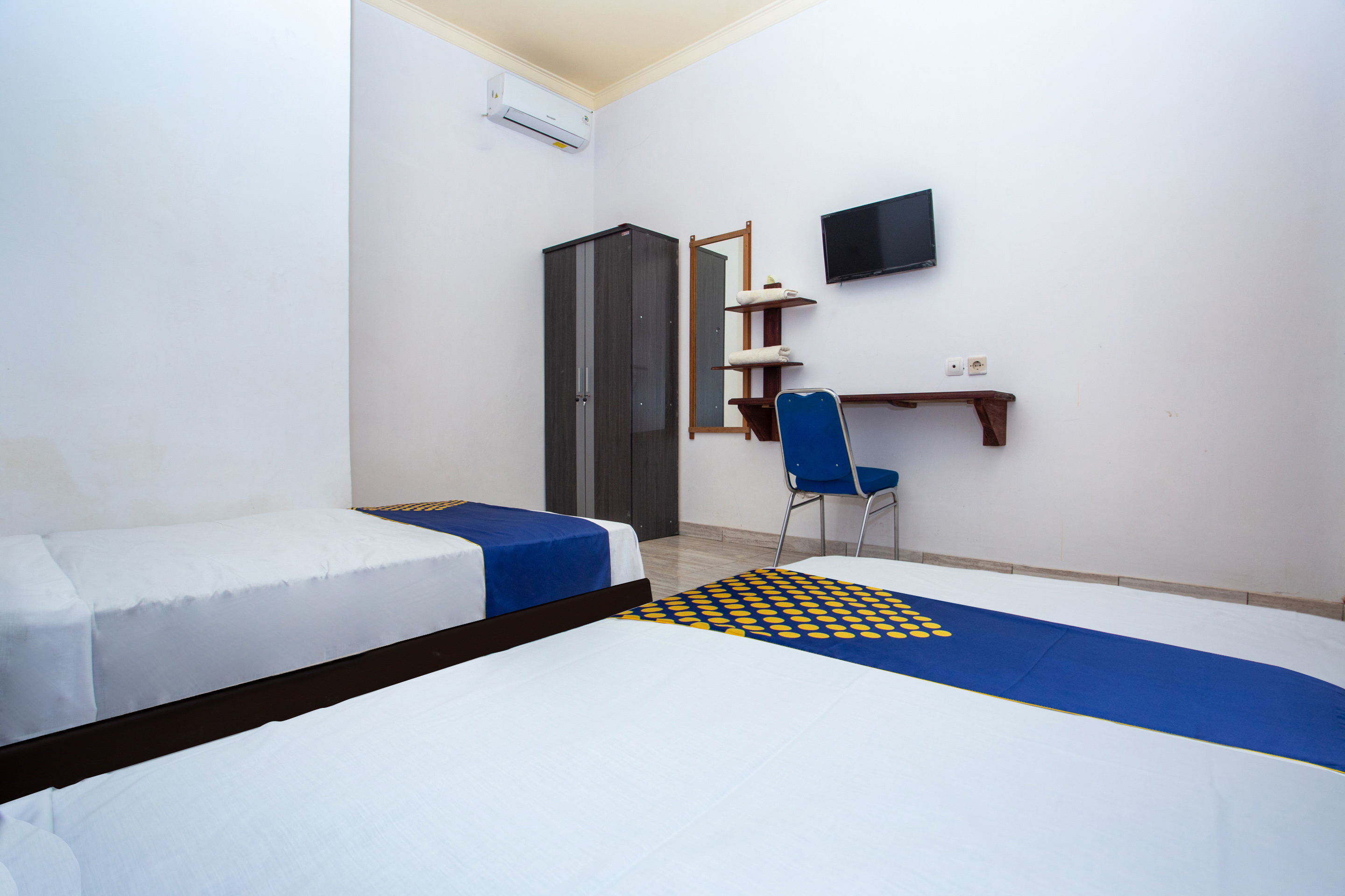 SPOT ON 2761 Pondok Kartini 22/38