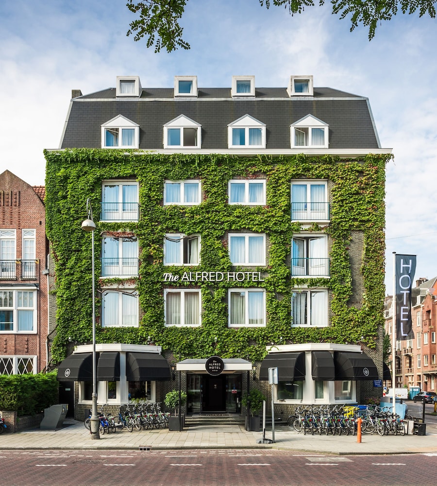 The Alfred Hotel 2/70
