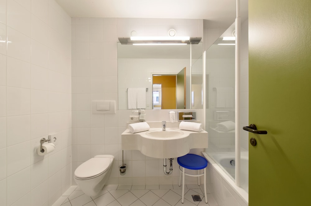 Hotel Neutor Express 51/55