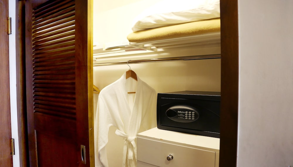 Radisson Blu Hotel, Galadari Colombo 39/63
