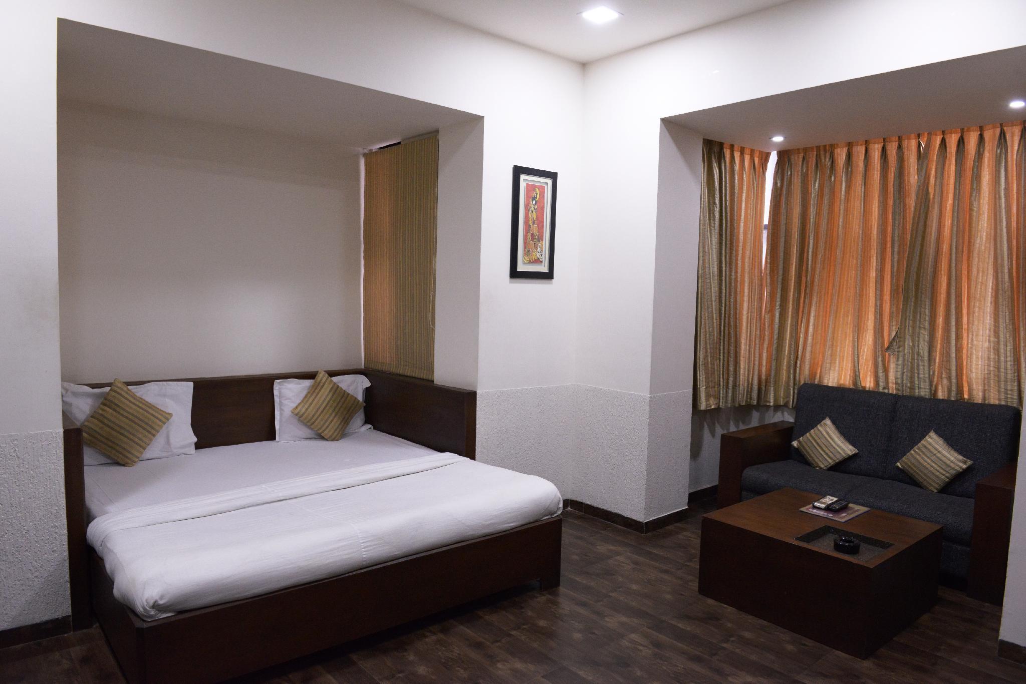 Oyo Rooms Sampatrao Colony Alkapuri 10/48