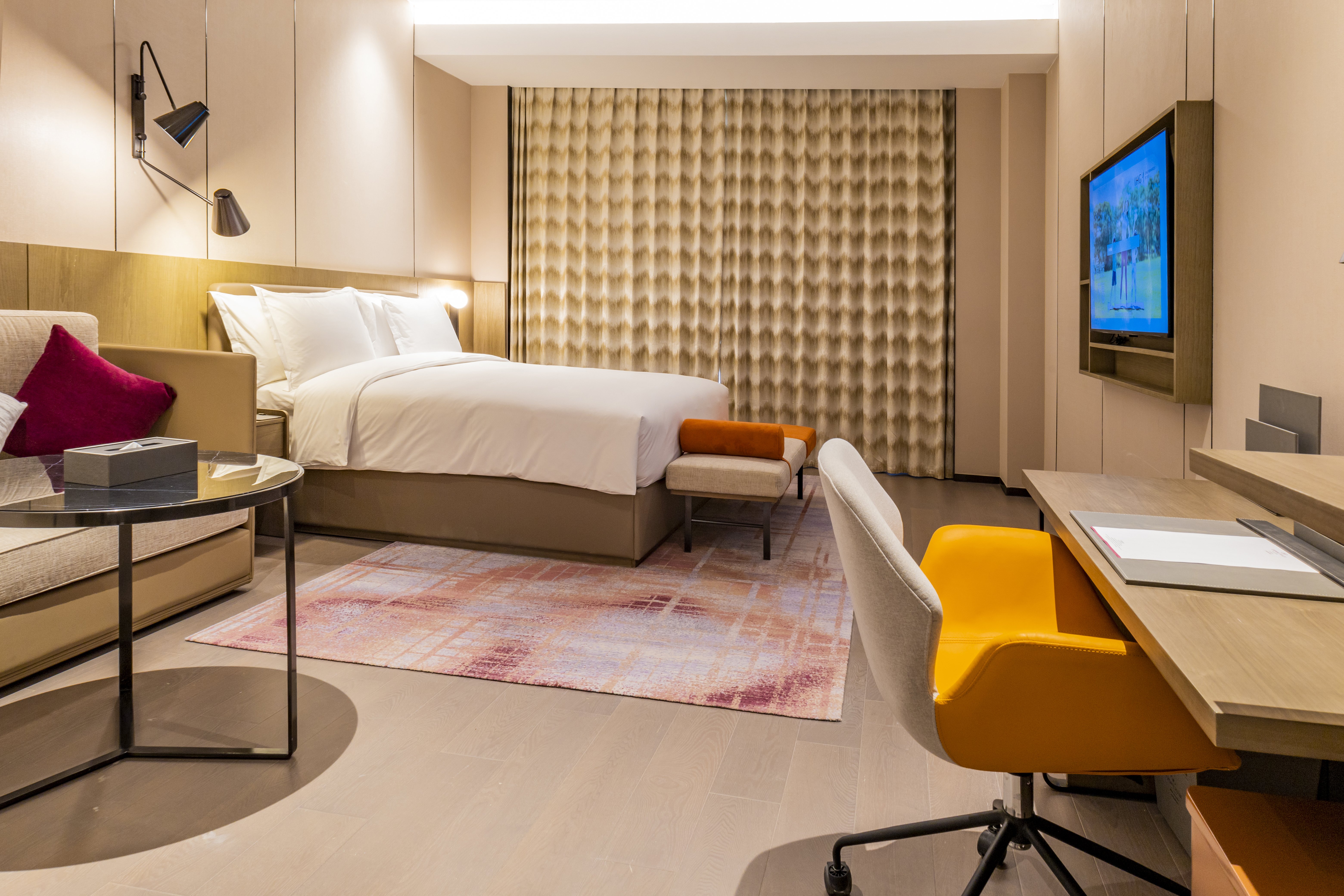Crowne Plaza Lanzhou New Area 24/60