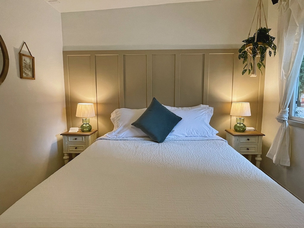 Emerald Valley Inn 14/74