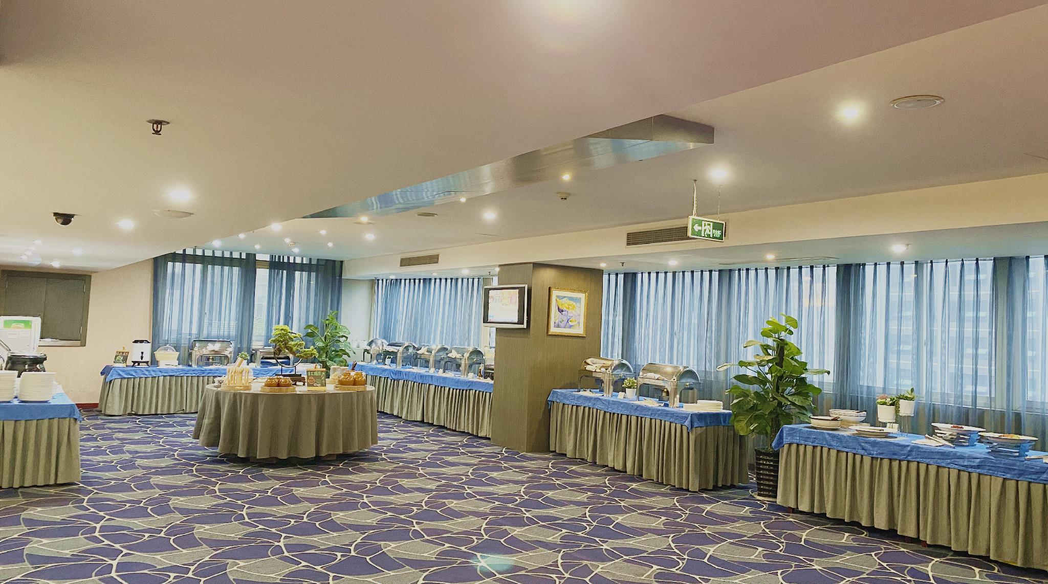 Rezen Kingtown Hotel (Chongqing Xinpaifang) 22/26