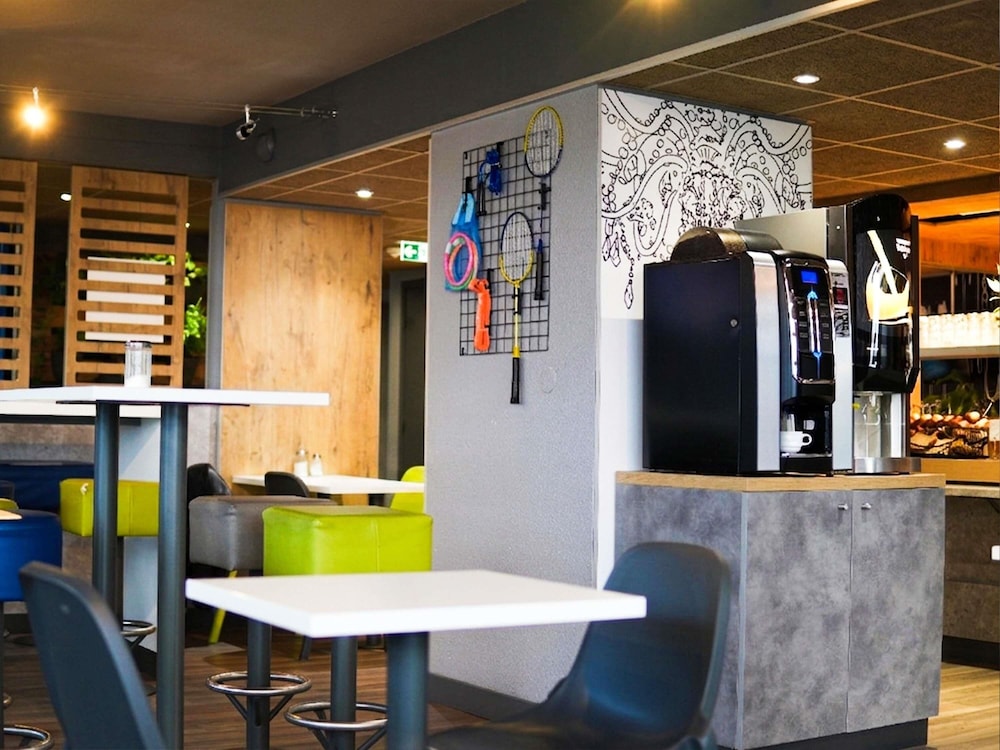Ibis Budget Caen Porte De Bretagne 8/46