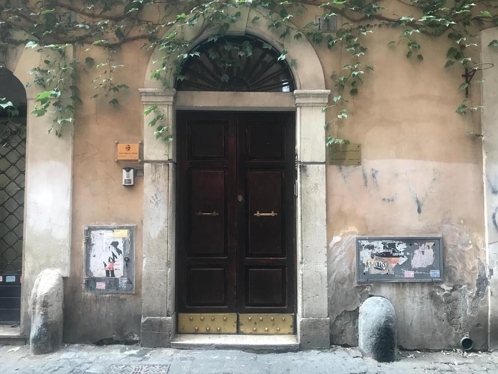 RESIDENZA DOMIZIA 1/28
