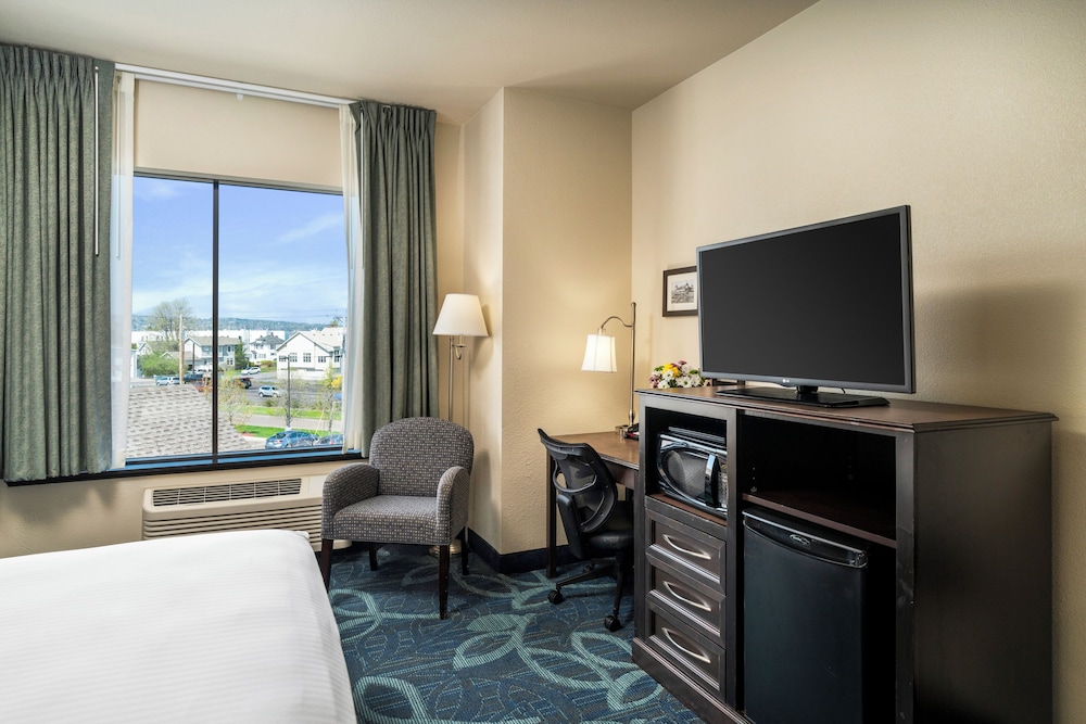 Park Point Marina Inn 57/72
