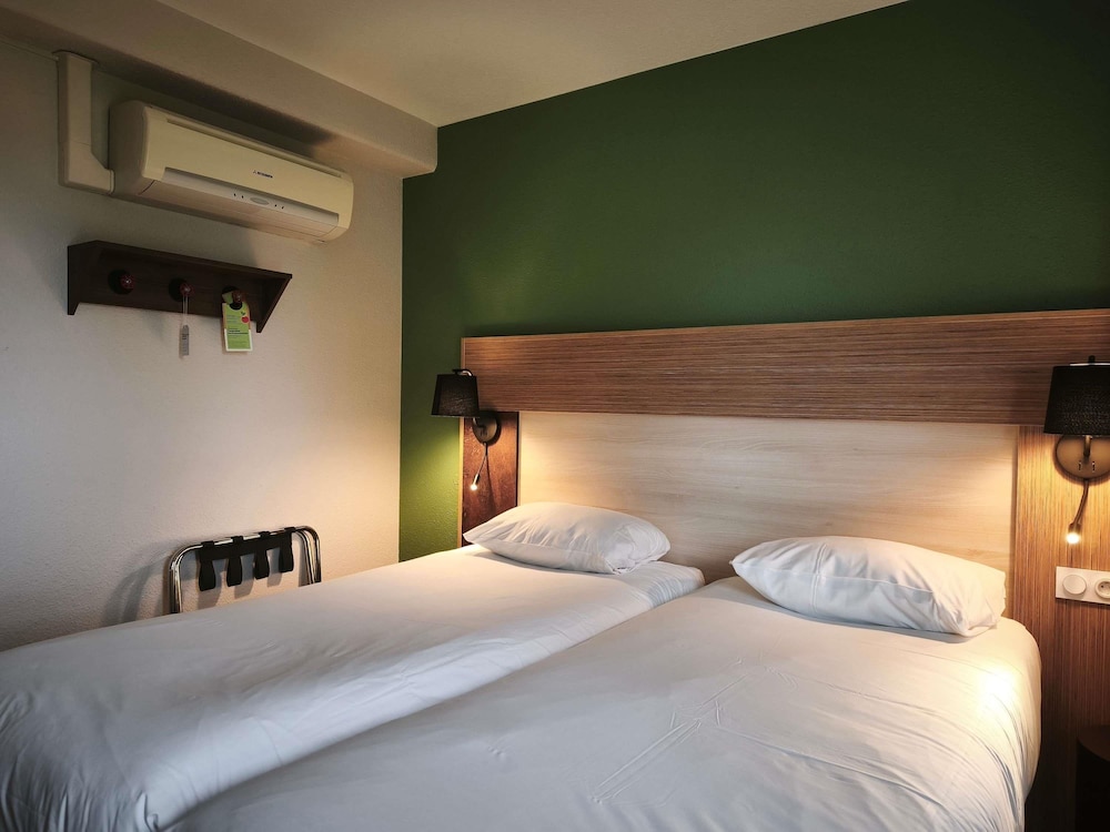 greet Hotel Dijon Sud Longvic 13/50