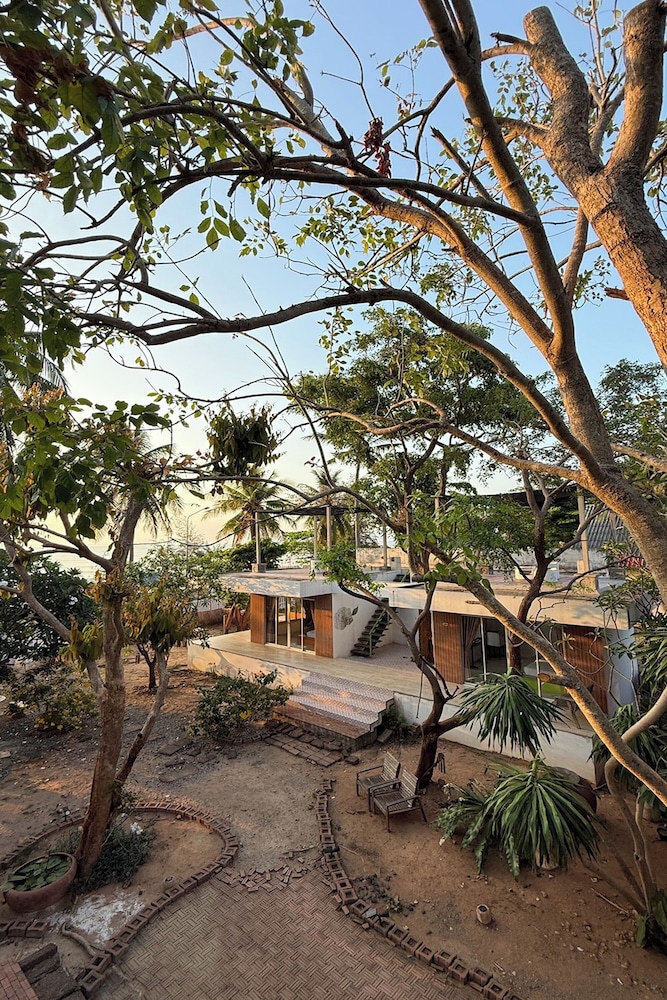 At-Pran Resort 43/50