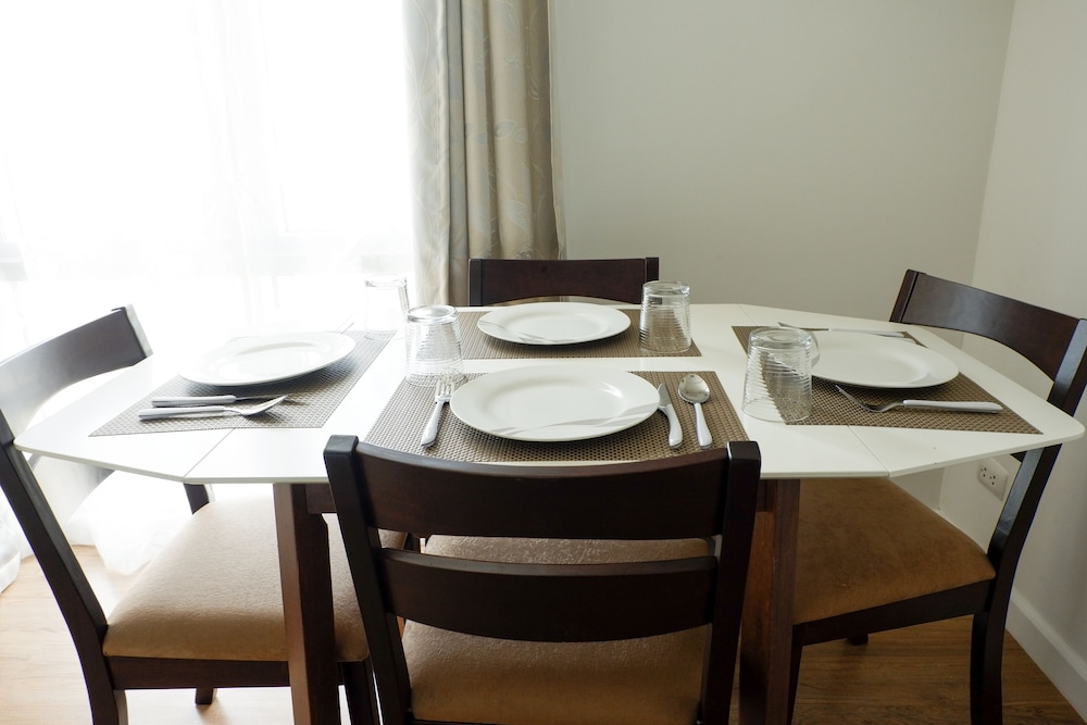 Studio Unit At Abreeza Place 39/50