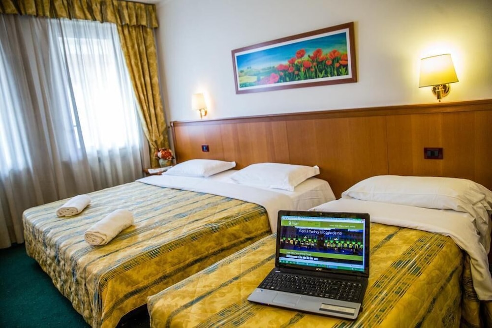 HOTEL GALANT 12/40