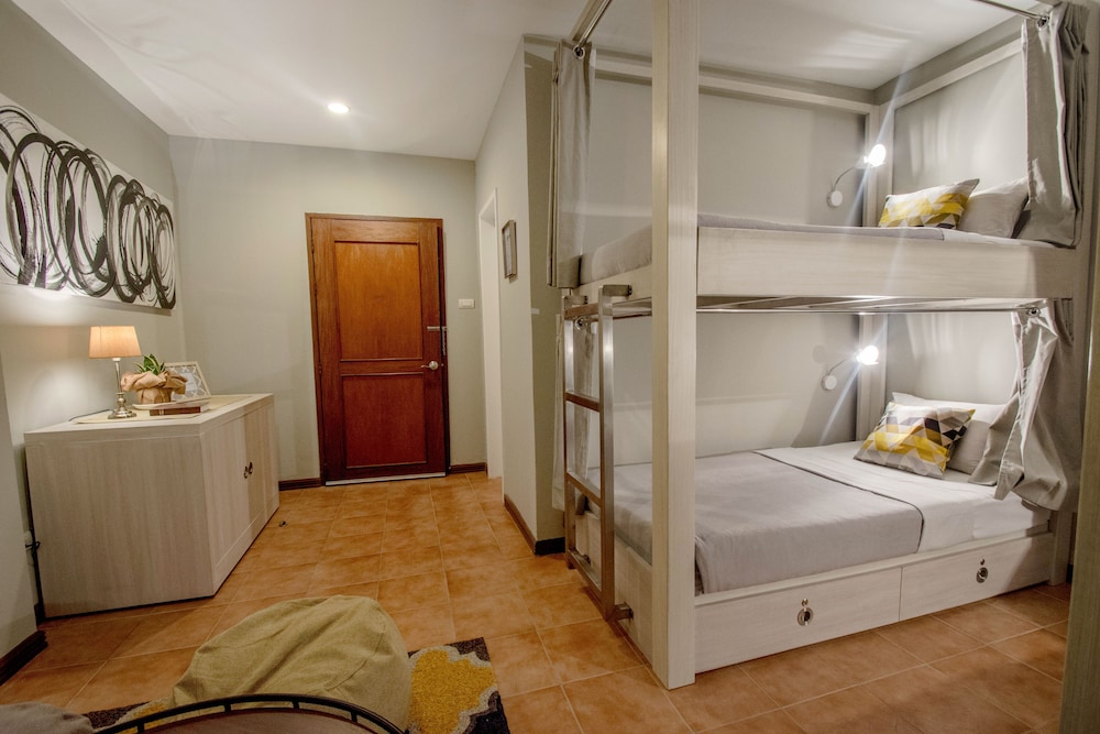 Almont City Hotel 20/49