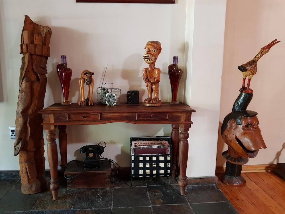 African Roots Guest House 5/50