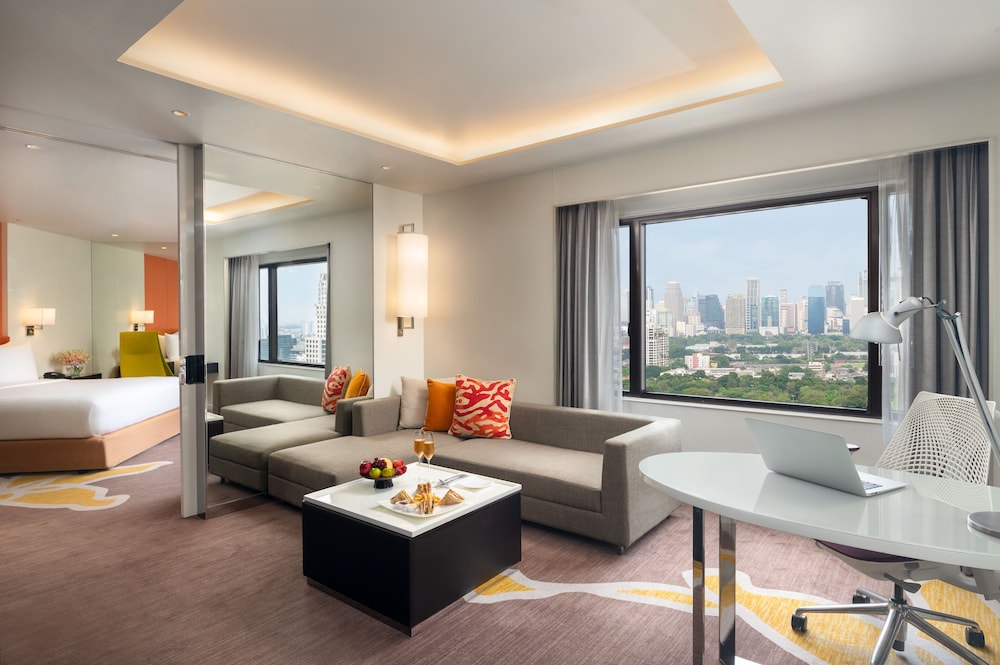 Crowne Plaza Bangkok Lumpini Park 38/77