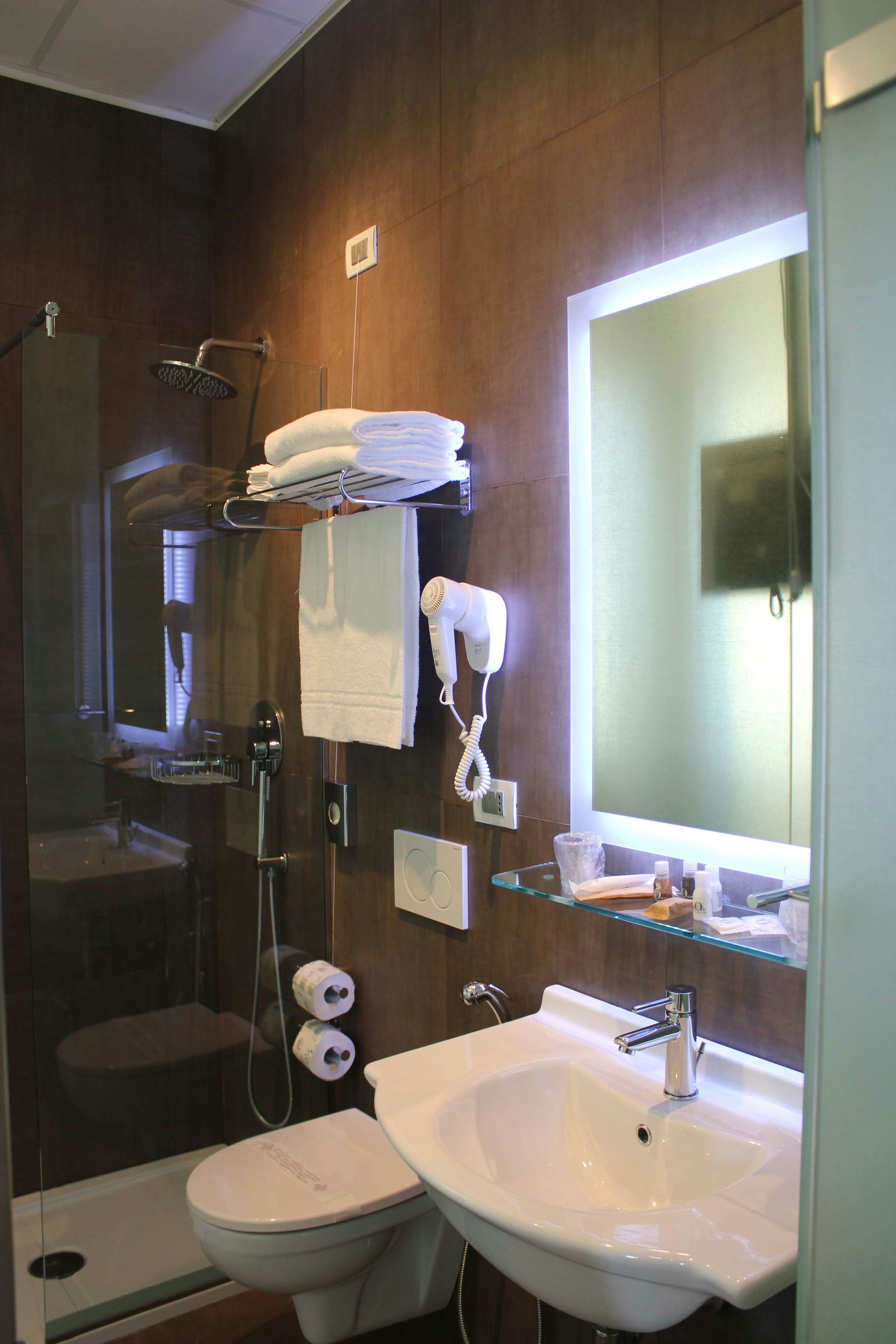 Hotel 33 Baroni 43/50