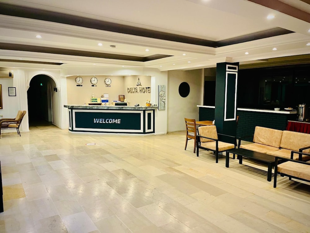 Delta Hotel 22/33