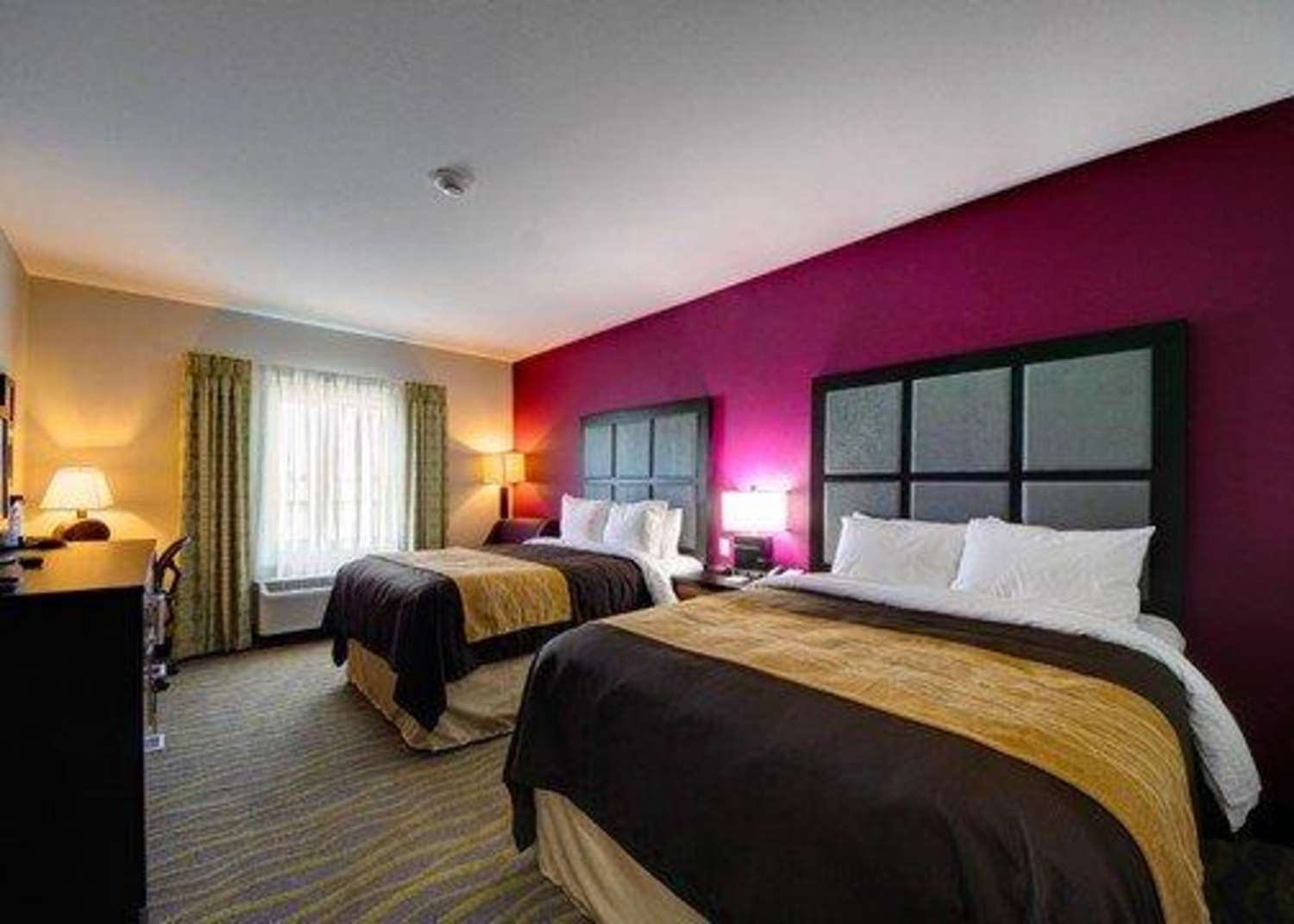 ROOM, 2 QUEEN BEDS
