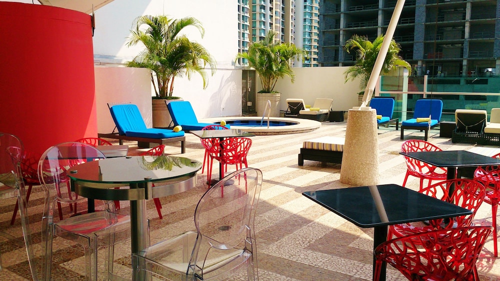 Decapolis Hotel Panama 52/64